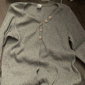 Gray long sleeve
